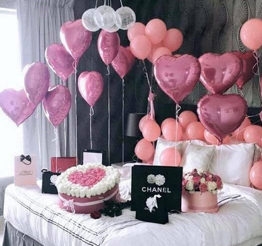 Magical Balloon Decoration in Room for Birthday