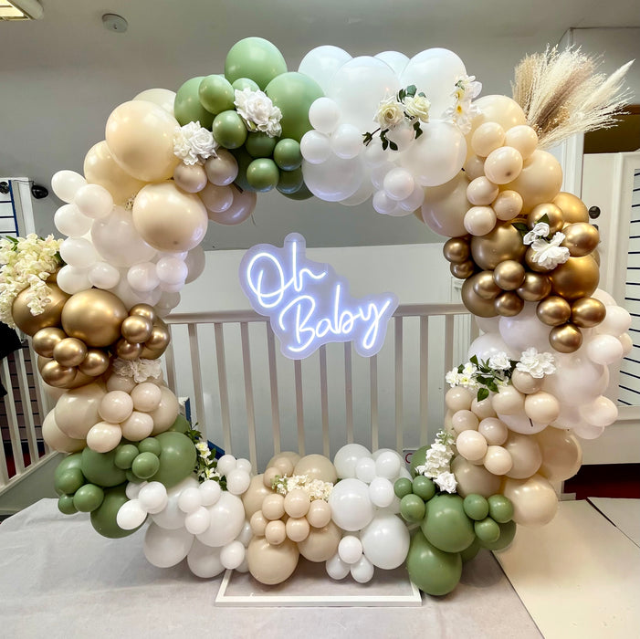 Baby Shower Organic Circle Balloon Arch - Green & Gold