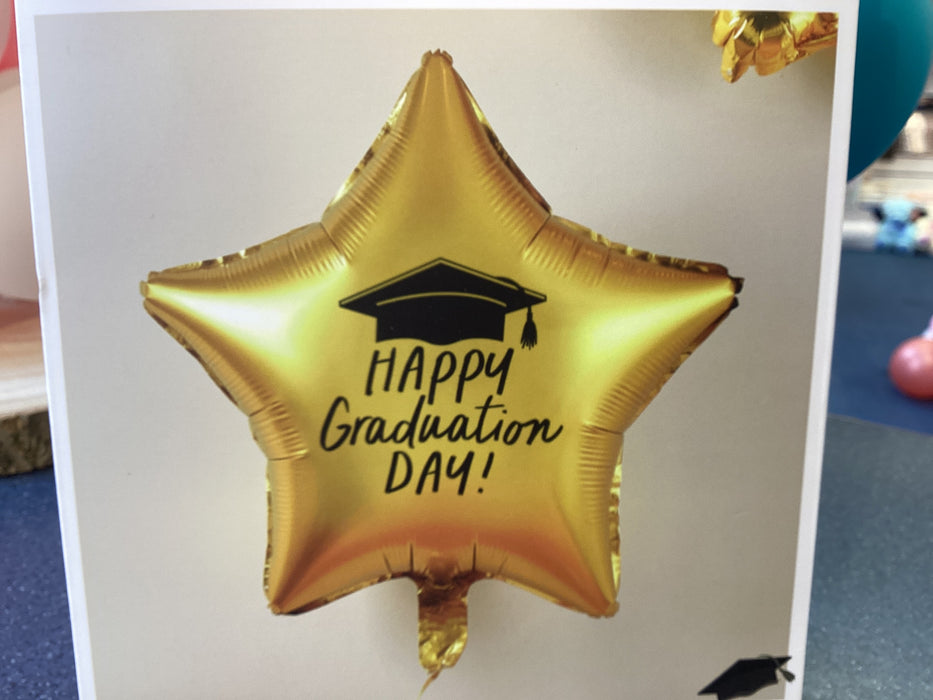 18" Foil Grad Star Balloon - Gold