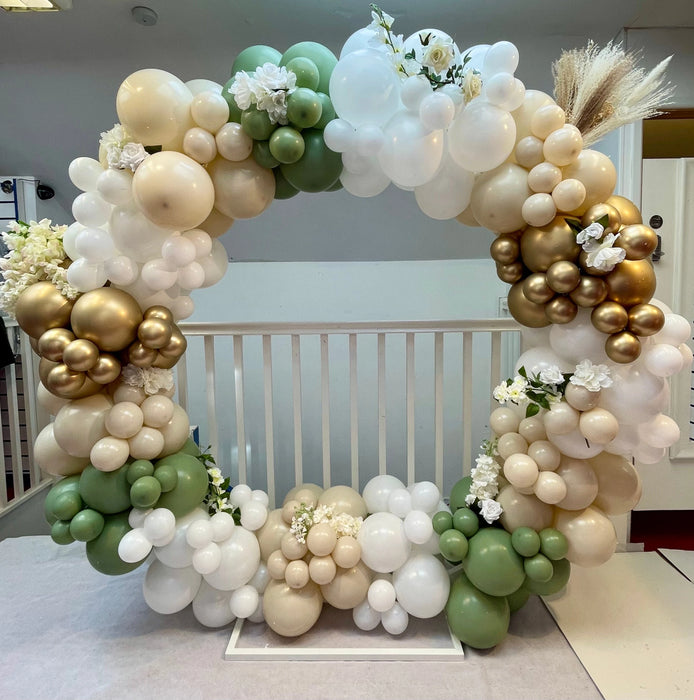 Baby Shower Organic Circle Balloon Arch - Green & Gold The Ultimate Balloon And Party Shop Cheltenham & Gloucester Balloons & Fancy Dress 