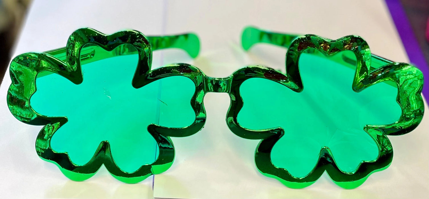 Jumbo Shamrock Specs The Ultimate Balloon And Party Shop Cheltenham & Gloucester Balloons & Fancy Dress 