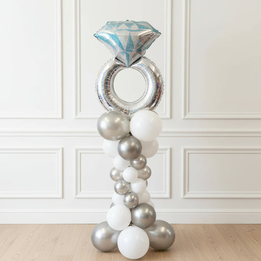 Spiral Balloon Floor Stack - Ring (Silver & White) The Ultimate Balloon And Party Shop Cheltenham & Gloucester Balloons & Fancy Dress 