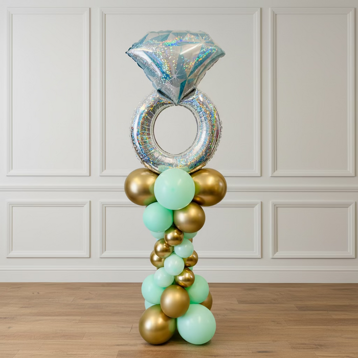 Spiral Balloon Floor Stack - Ring (Silver & White) The Ultimate Balloon And Party Shop Cheltenham & Gloucester Balloons & Fancy Dress 