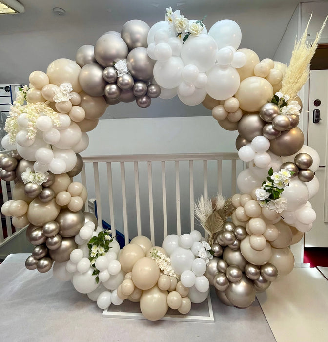 Wedding Organic Circle Balloon Arch - Mr & Mrs The Ultimate Balloon And Party Shop Cheltenham & Gloucester Balloons & Fancy Dress 