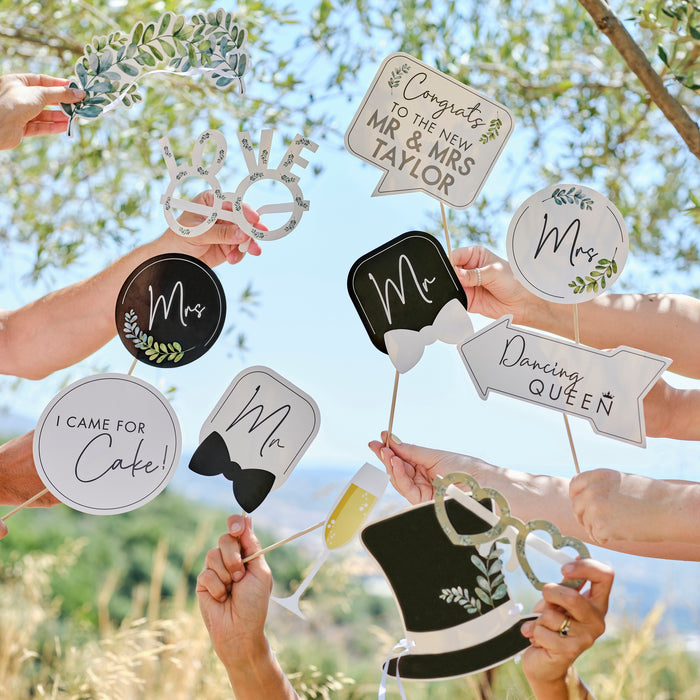 Wedding Themed Photo Booth Set