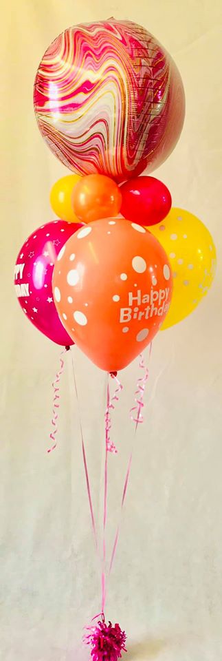 Pretty Marble Orbz with 3 balloon trim - The Ultimate Balloon & Party Shop