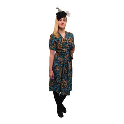 1940s Blue Flowered Dress & Hat Hire Costume - The Ultimate Balloon & Party Shop