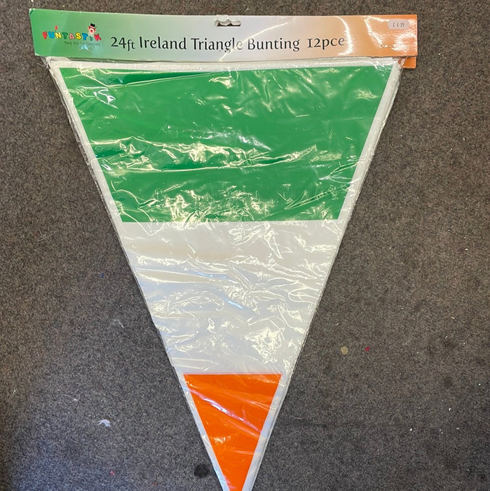 Irish Triangular Bunting 24ft (Large) The Ultimate Balloon And Party Shop Cheltenham & Gloucester Balloons & Fancy Dress 