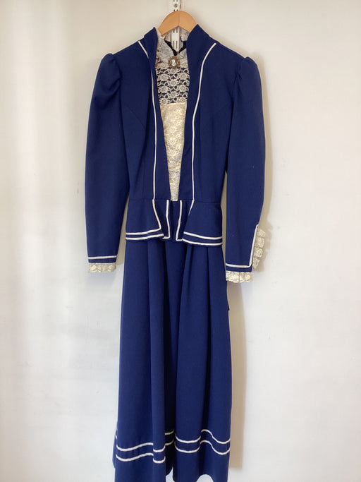 Victorian lady dress EX hire / Downton / Mary Poppins The Ultimate Balloon And Party Shop Cheltenham & Gloucester Balloons & Fancy Dress 