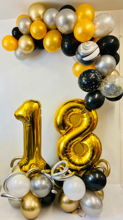 Organic Balloon Garland - Classic Black/Gold.