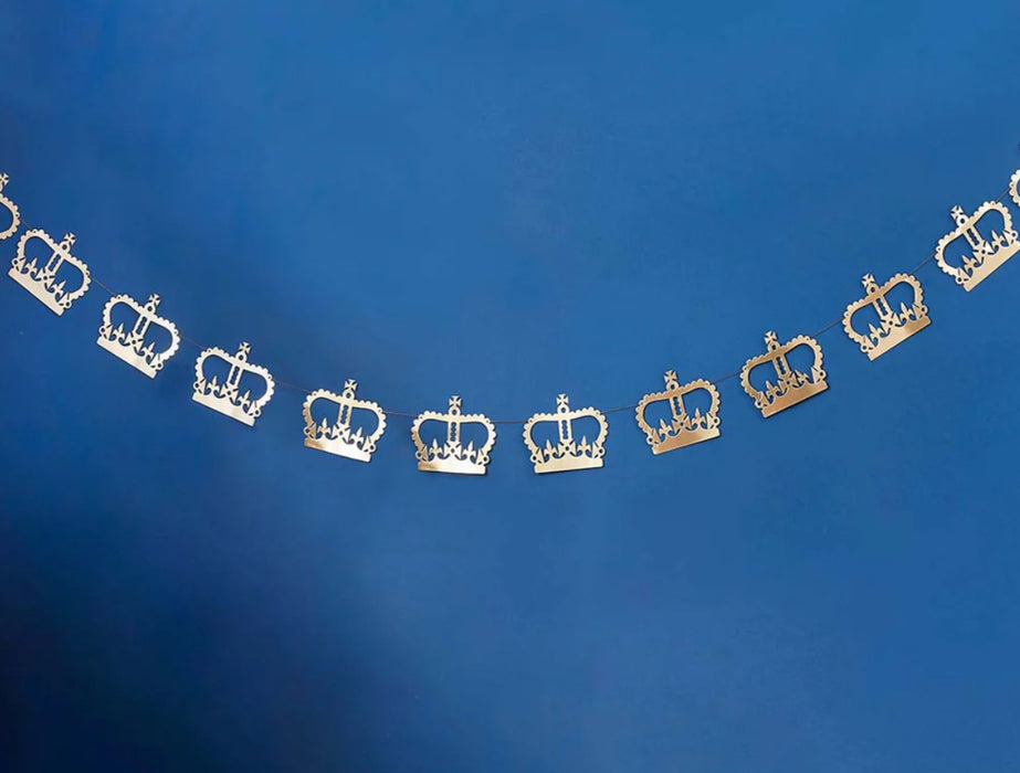 Gold Crowns Card Garland Bunting