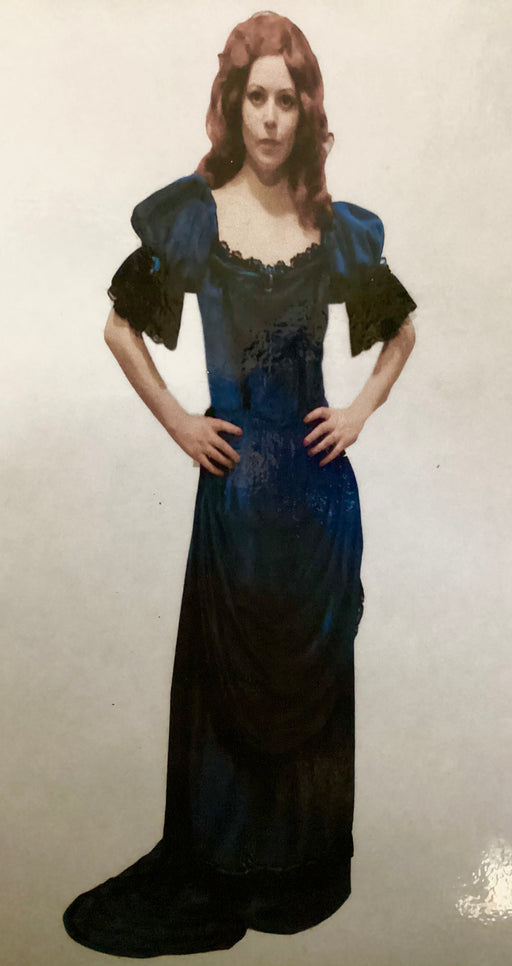Victorian / period drama dress hire